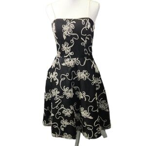 Masquerade Women’s Elegant Black and White Floral Strapless Dress size 7/8